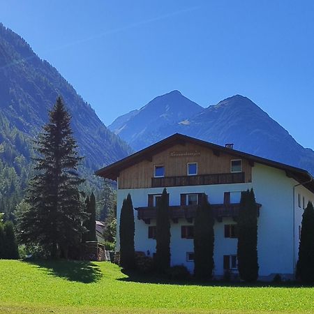Ferienhaus Lechtaler Alpen บาค ภายนอก รูปภาพ