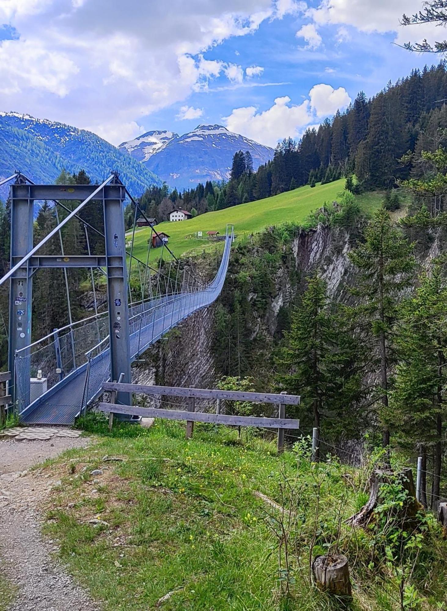Ferienhaus Lechtaler Alpen บาค ภายนอก รูปภาพ