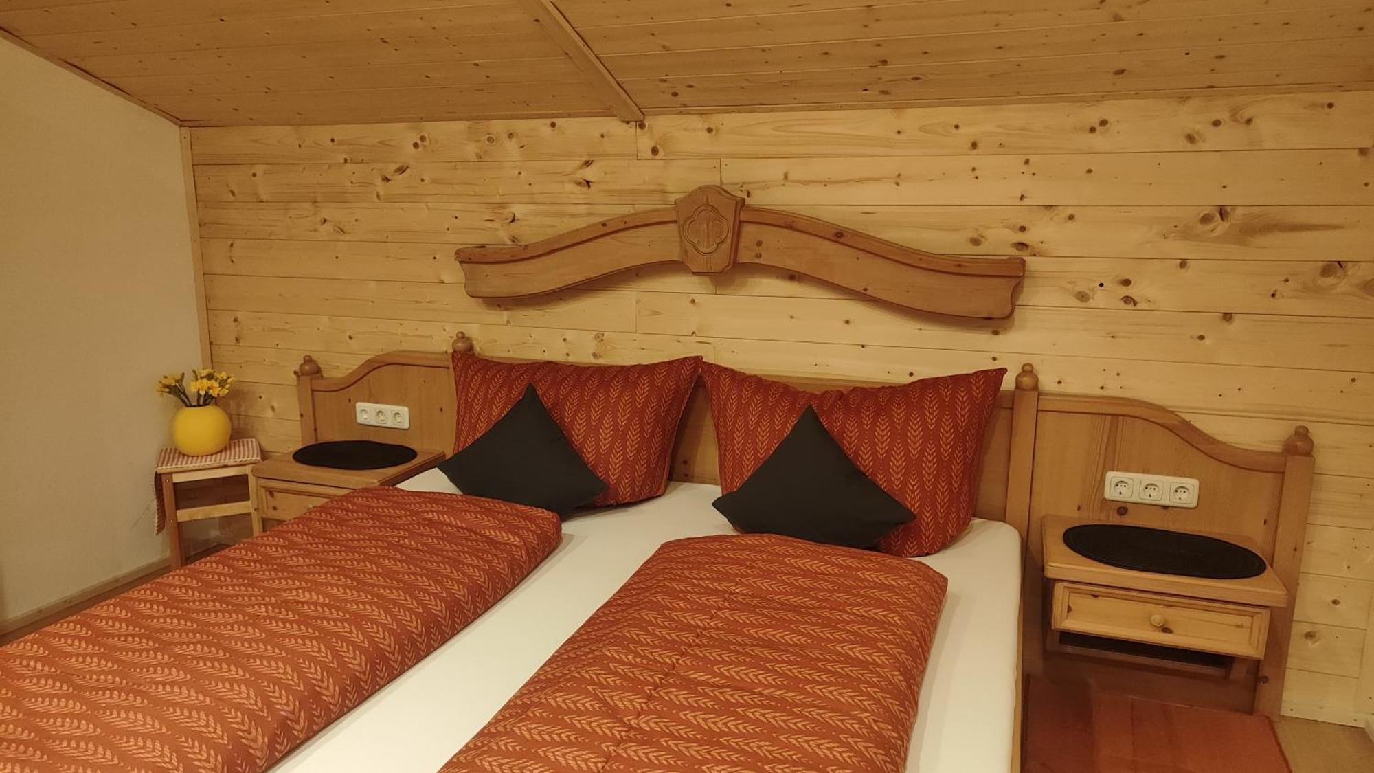 Ferienhaus Lechtaler Alpen บาค ภายนอก รูปภาพ