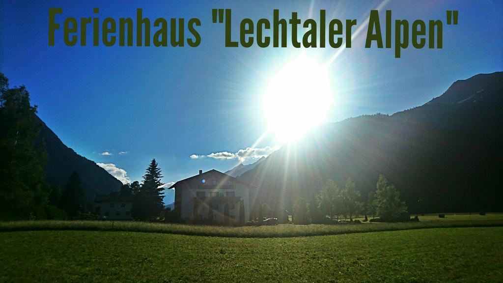 Ferienhaus Lechtaler Alpen บาค ภายนอก รูปภาพ