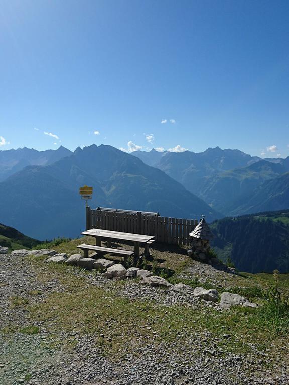 Ferienhaus Lechtaler Alpen บาค ภายนอก รูปภาพ